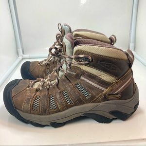 Keen Leather Hiking Boots Womens 6 or 23 cm